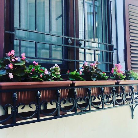Apart Hotel Quartet Одесса Экстерьер фото